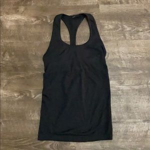 Charcoal lululemon tank